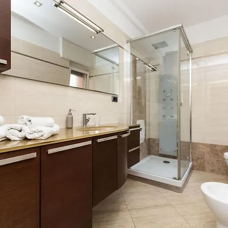 Apartment Oasi Di Pace A 10 Min. Dall'aeroporto Genua